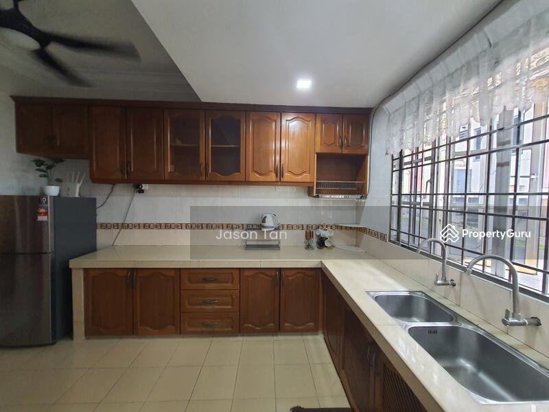 For Sale - Taman Pinggiran Putra