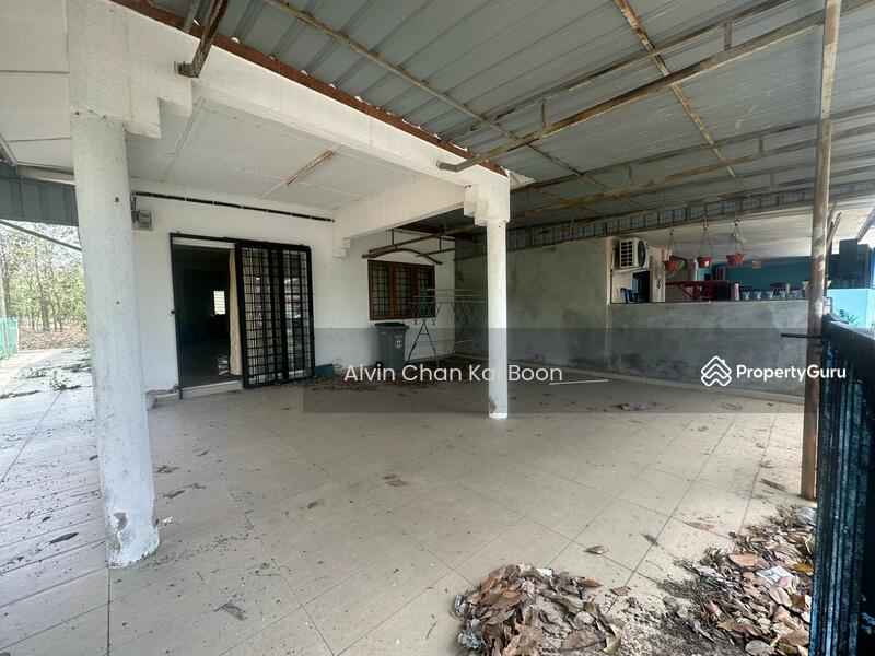 For Sale - Taman Merak Mas