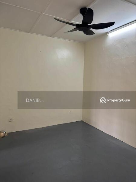 Untuk Disewa - Terrace house at SS12