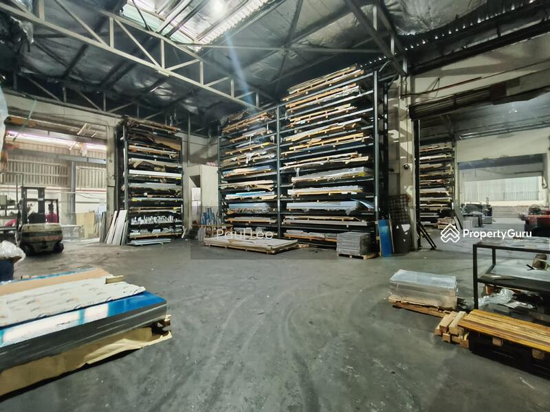 Untuk Dijual - Permatang Tinggi Factory