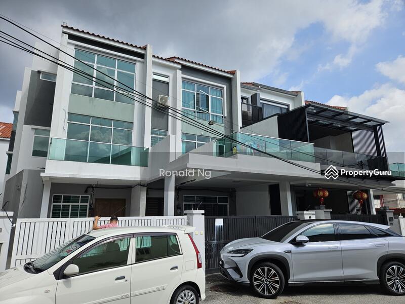 Untuk Dijual - 3 Storey Terrace Corner Farlim Ayer Itam