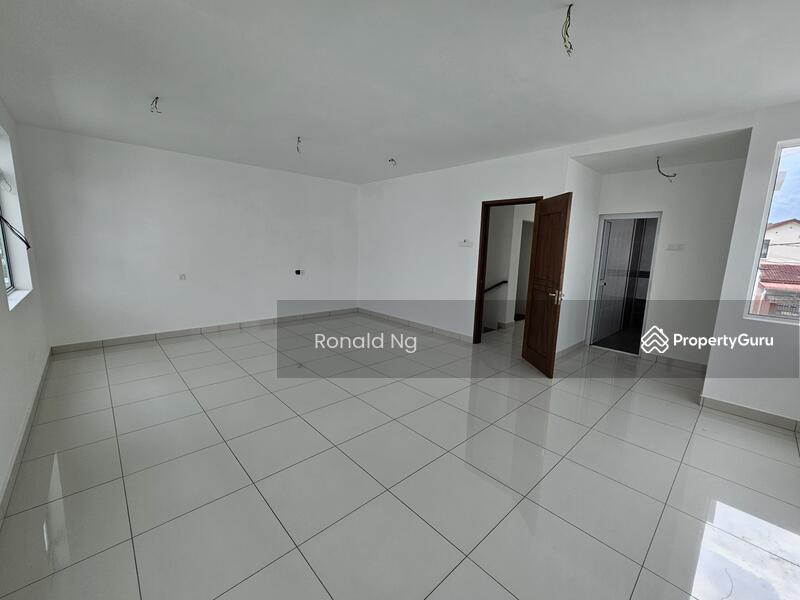 Untuk Dijual - 3 Storey Terrace Corner Farlim Ayer Itam