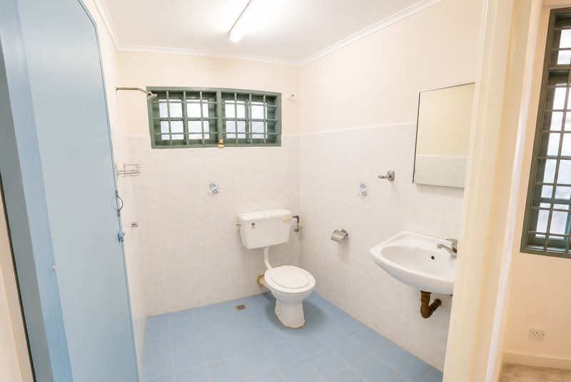 Rumah Teres 2.5 Tingkat untuk Dijual di Fair Park (Ipoh) - Steven . - Bathroom - PropertyGuru.com.my