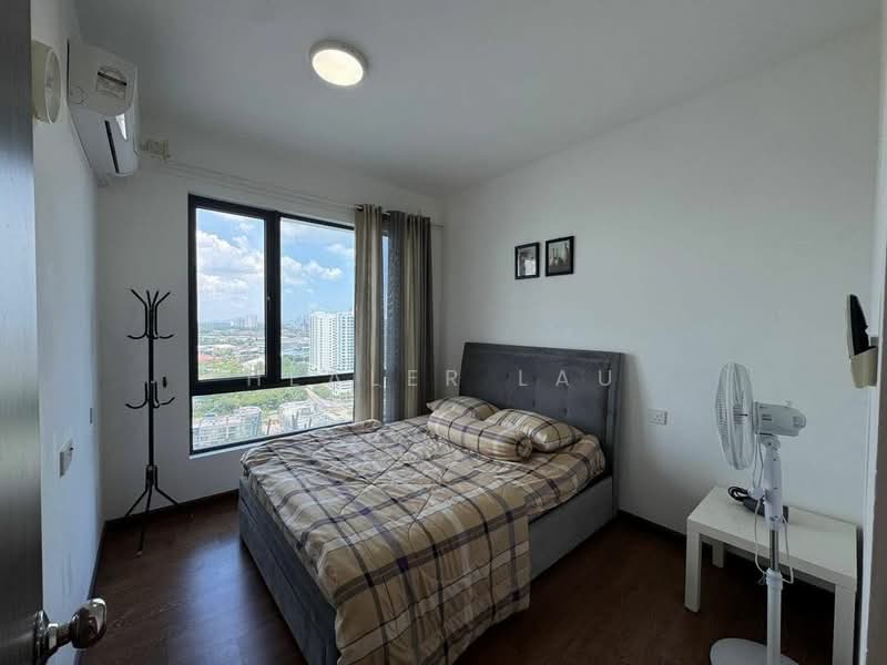 Kediaman Servis untuk Dijual di Country Garden Central Park - Healer Lau - PropertyGuru.com.my