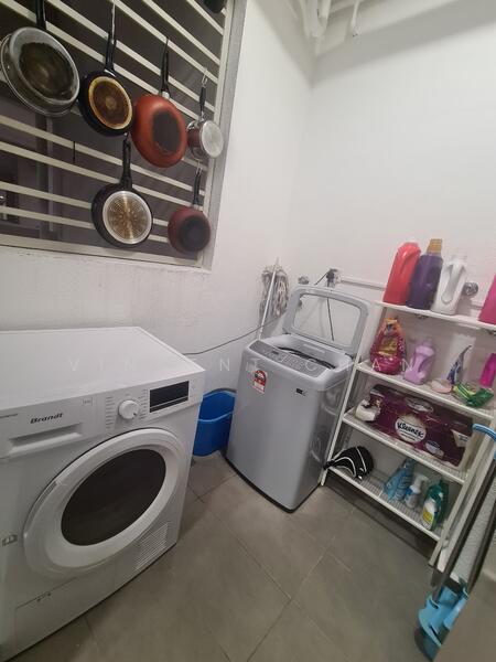 Untuk Disewa - Pinnacle