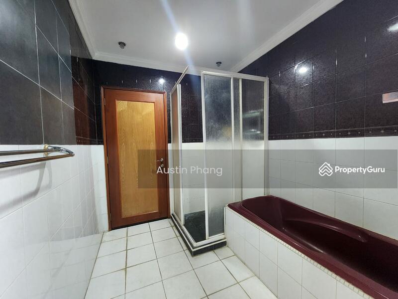 For Sale - Desa Villa Condominium