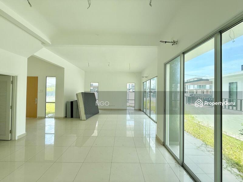 Untuk Dijual - Brand New Double Storey Bungalow Taman Pura Kencana