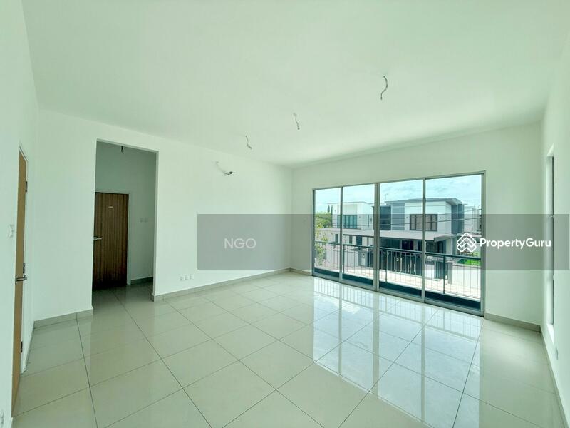 Untuk Dijual - Brand New Double Storey Bungalow Taman Pura Kencana