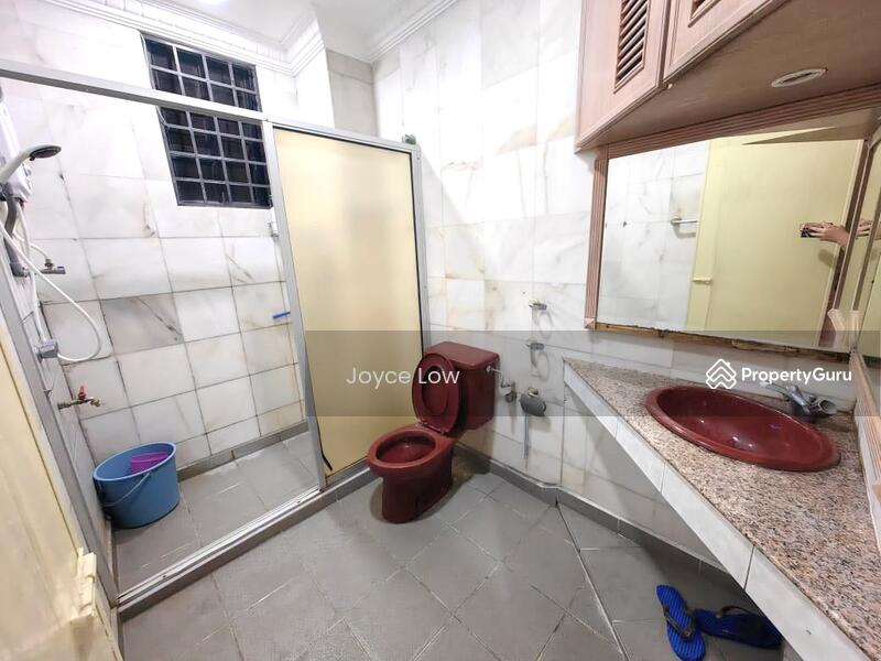 Untuk Disewa - Jalan SL4