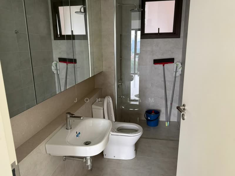 Service Residence for Sale at Jendela Residences - John Lam - Bathroom - PropertyGuru.com.my