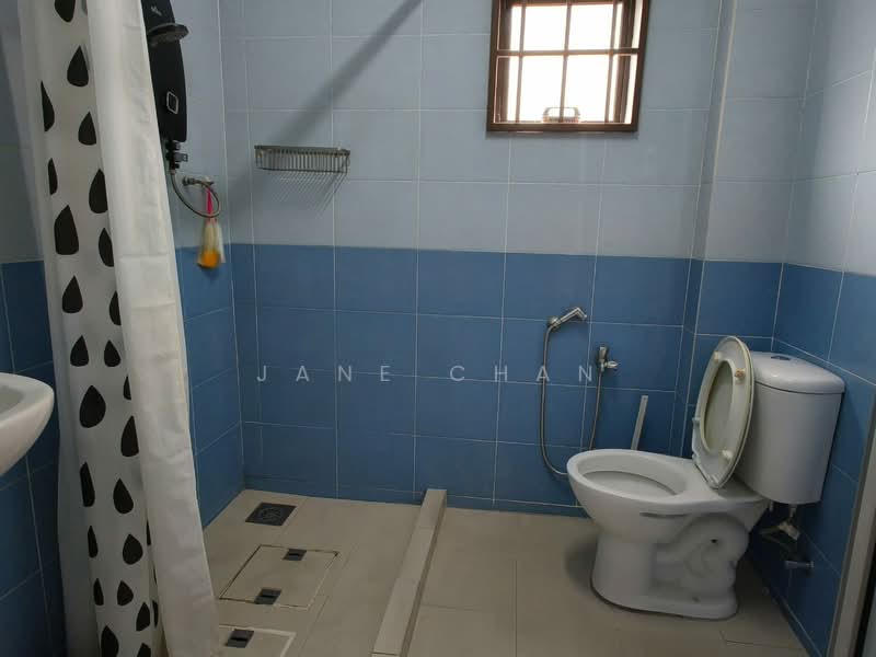 1-storey Terraced House for Sale in Kepong Baru (Kepong) - Jane Chan - Bathroom - PropertyGuru.com.my