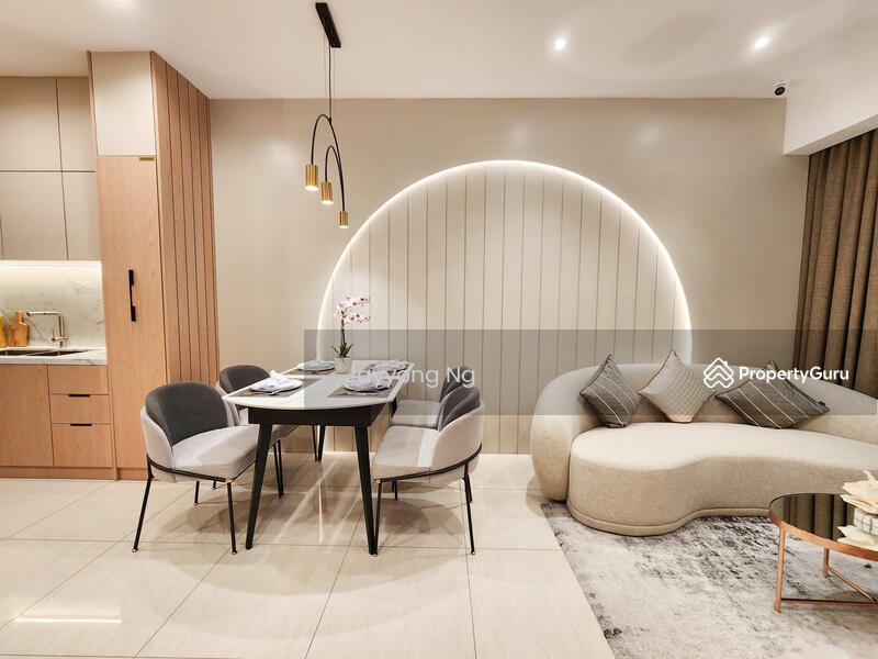 For Sale - Times Square 2
