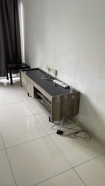 For Rent - Midfields