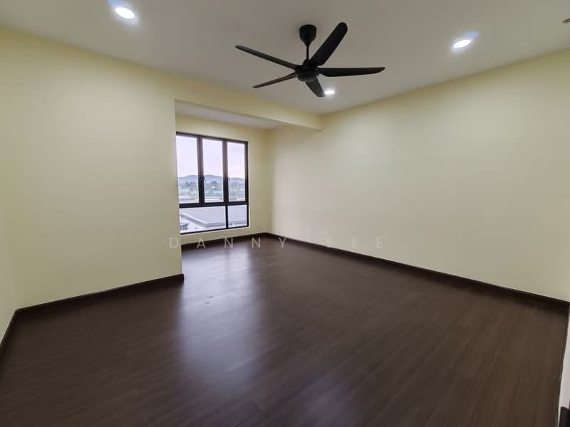 Semi-Detached House for Sale in Taman Senai Utama (Kulai) - Danny See - Living Room - PropertyGuru.com.my