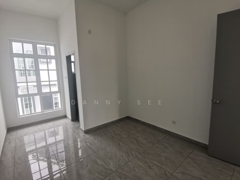 2-storey Terraced House for Sale in Taman Cantik (Kulai) - Danny See - PropertyGuru.com.my
