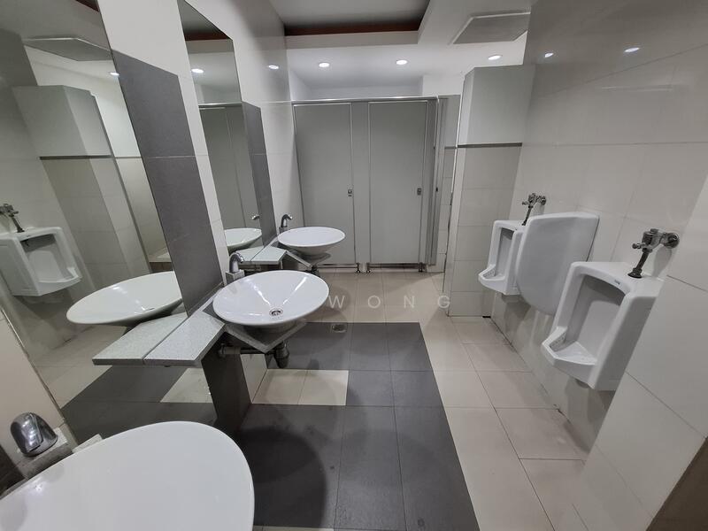 Male Toilet At Uptown 2 Office Building