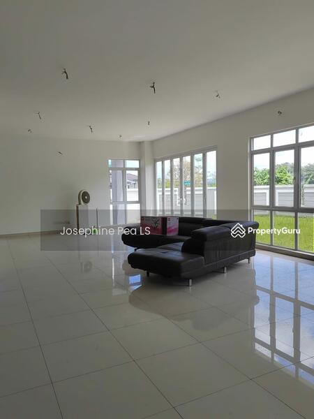 Bungalow House for Sale in Amverton Hills (Sungai Buloh) - Josephine Pea LS - PropertyGuru.com.my