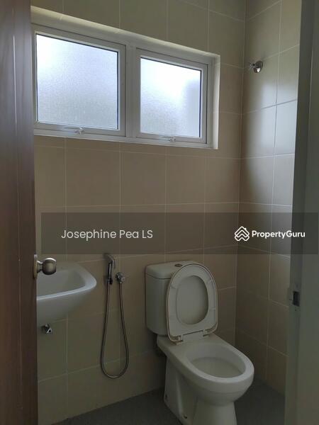 Bungalow House for Sale in Amverton Hills (Sungai Buloh) - Josephine Pea LS - PropertyGuru.com.my