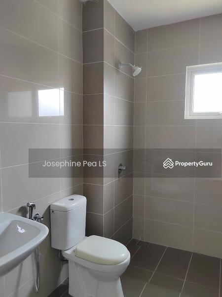 Bungalow House for Sale in Amverton Hills (Sungai Buloh) - Josephine Pea LS - PropertyGuru.com.my