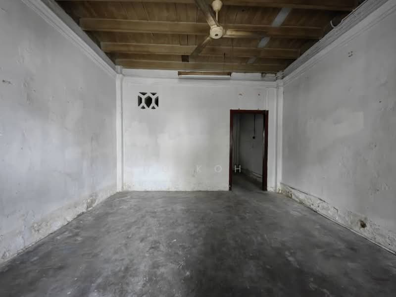 Kedai untuk Dijual di Taman Semabok Jaya (Semabok) - HG KOH - Interior - PropertyGuru.com.my