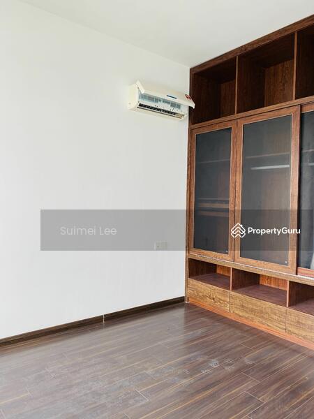 For Sale - Cerulean Bay @ Forest City