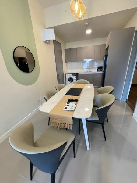 Untuk Disewa - 8th & Stellar