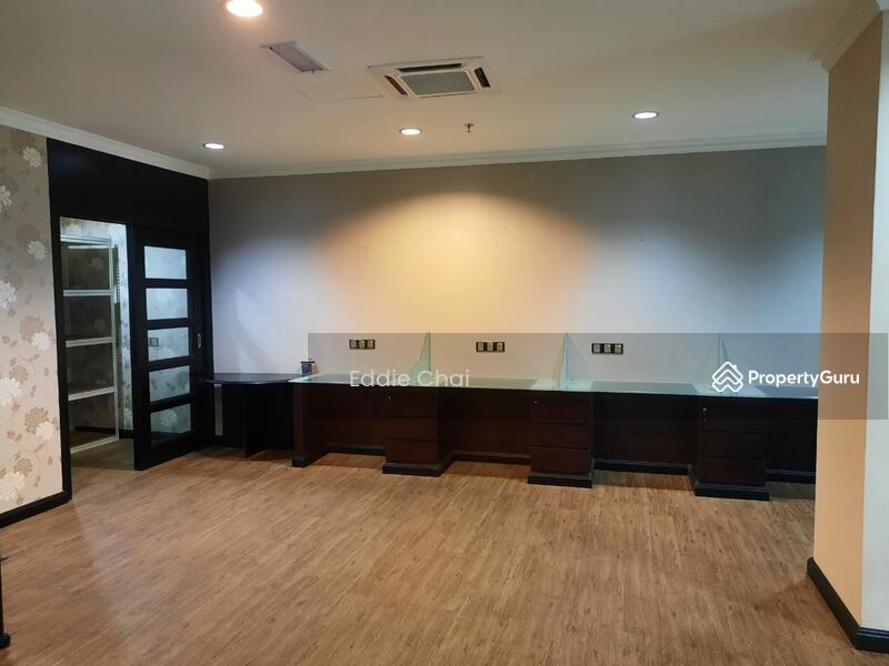 For Rent - Metropolitan Square