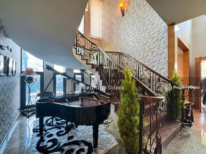 For Sale - Bungalow at Perdana Lakeview East