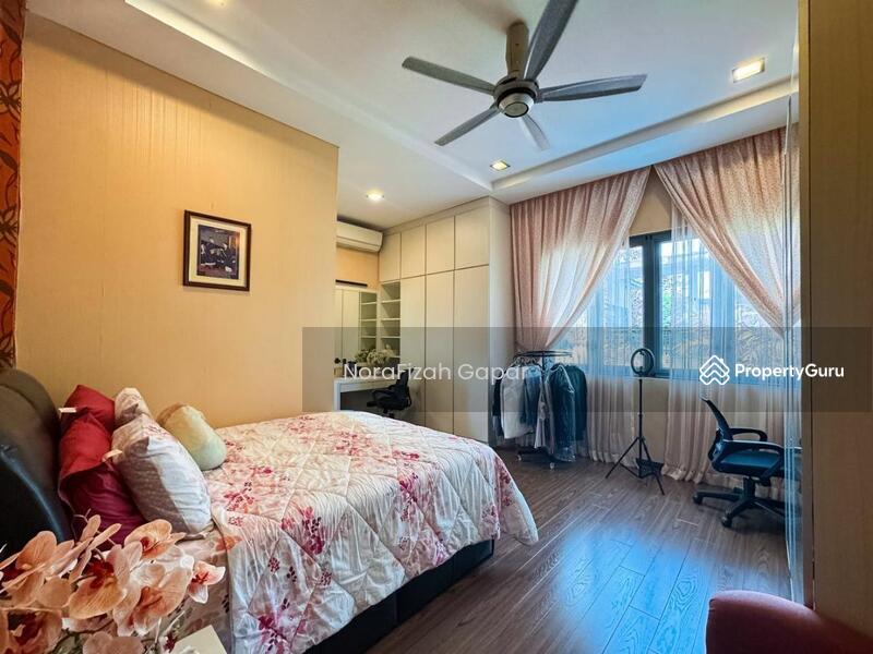 For Sale - Bungalow at Perdana Lakeview East