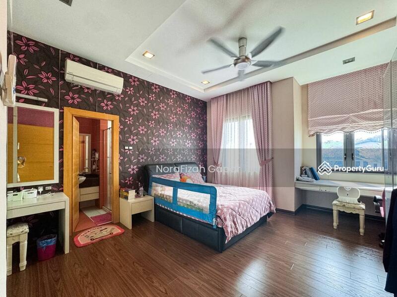 For Sale - Bungalow at Perdana Lakeview East