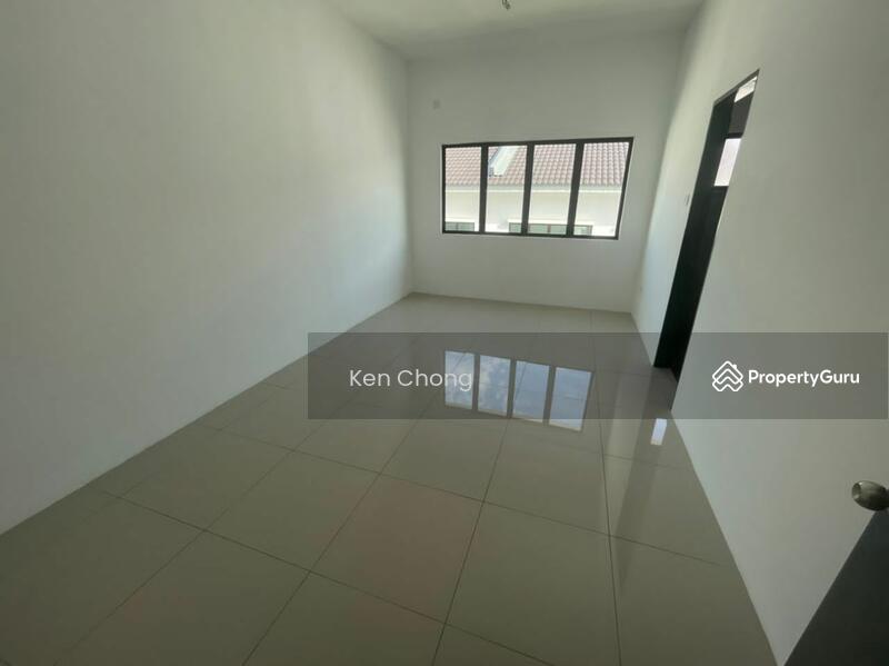 For Sale - Semi-D house at Taman Scientex Rawang