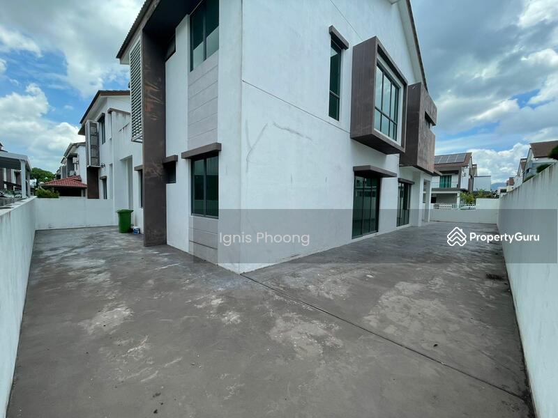 For Sale - Sanctuary Villa Bungolw @Alma