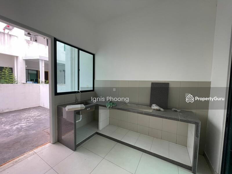 For Sale - Sanctuary Villa Bungolw @Alma