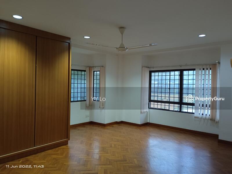 For Sale - Sri Mahkota