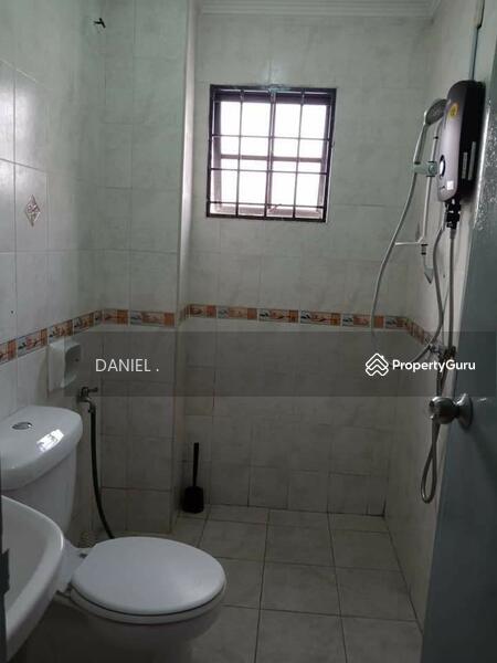 For Sale - BANDAR UTAMA, KAYU ARA, PETALING JAYA.