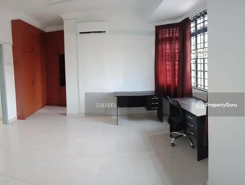 For Sale - BANDAR UTAMA, KAYU ARA, PETALING JAYA.