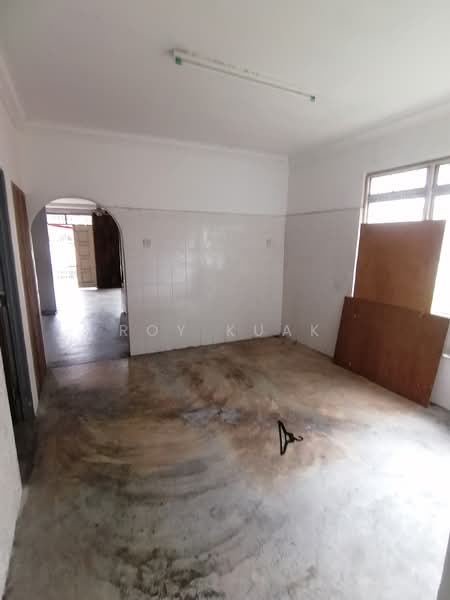 Semi-Detached House for Sale in Taman Bukit Minyak (Bukit Minyak) - Roy Kuak - Interior - PropertyGuru.com.my