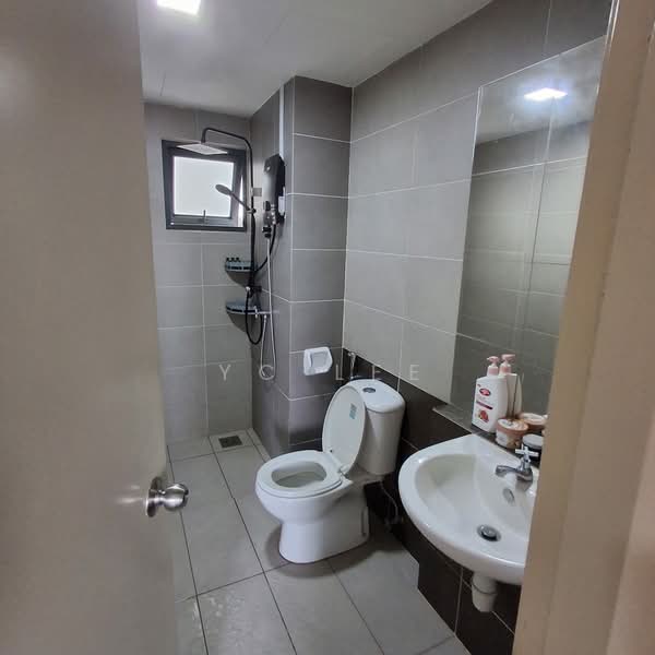 Service Residence for Sale at Suria Residence - YC Lee - Bathroom - PropertyGuru.com.my