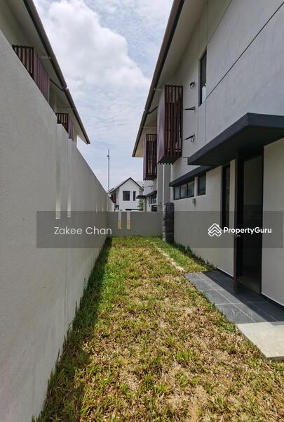 Untuk Disewa - Semi-D house at Bandar Serenia