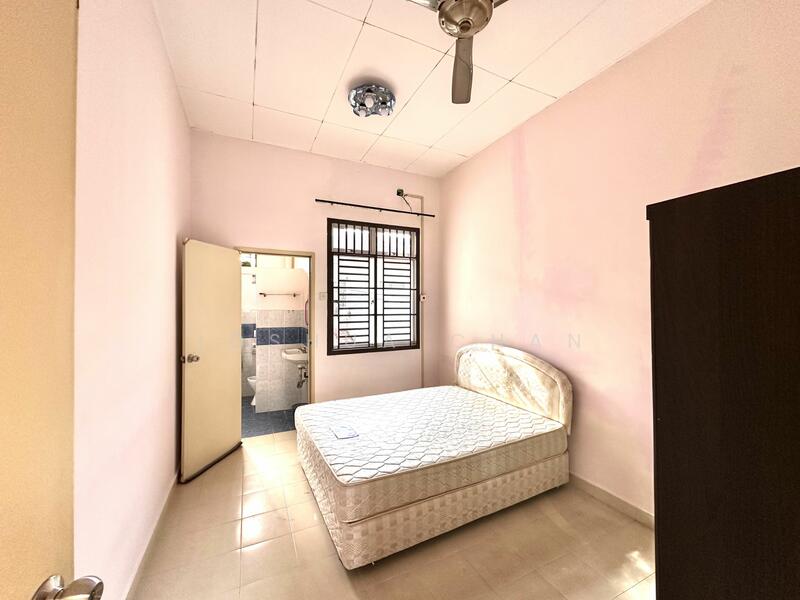 For Sale - Taman Pulai Jaya