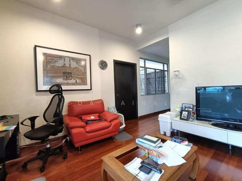 Rumah Berkembar untuk Dijual di Sri Hartamas (Kuala Lumpur) - Eda Zainal - Living Room - PropertyGuru.com.my