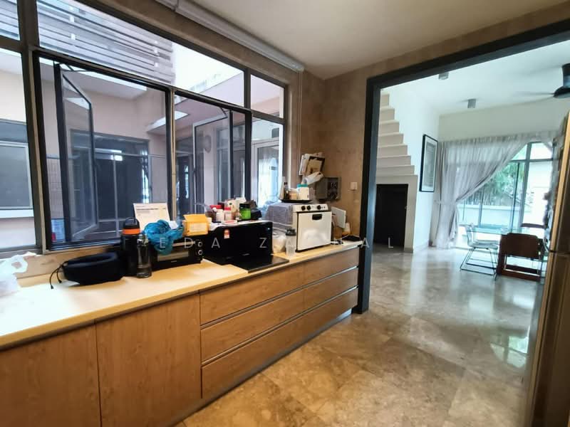 Rumah Berkembar untuk Dijual di Sri Hartamas (Kuala Lumpur) - Eda Zainal - Kitchen - PropertyGuru.com.my
