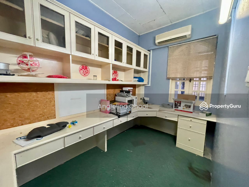 For Rent - Regency Terrace