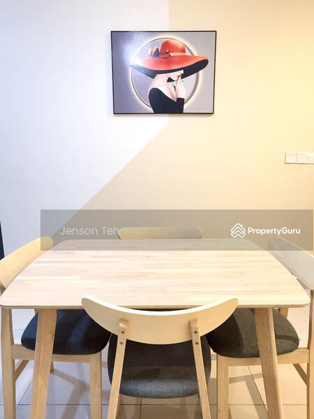 For Rent - M Luna