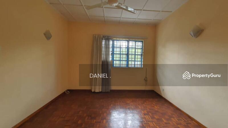 For Sale - BUKIT DAMANSARA DOUBLE STOREY BUNGALOW HOUSE (LOT SIZE 5,490 SQUARE FEET) AT JALAN SETIABAKTI