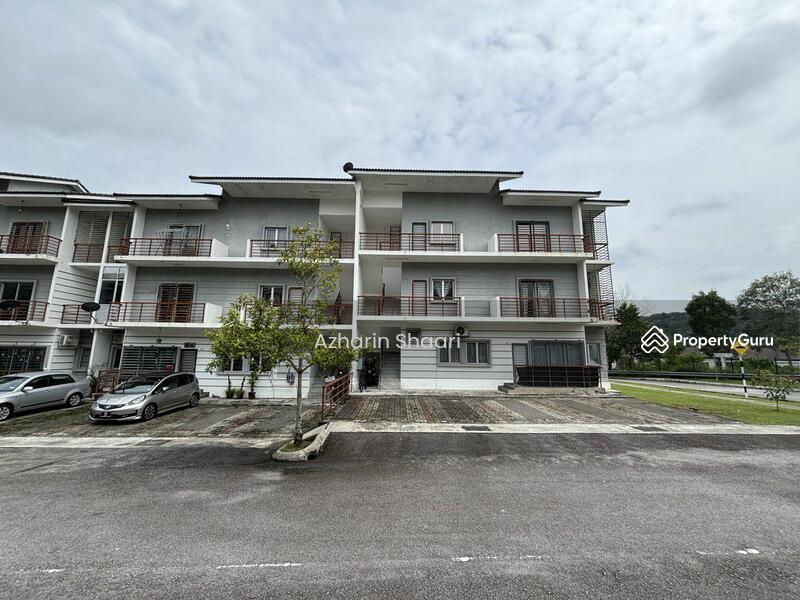 For Sale - Bandar Ainsdale Townhouse