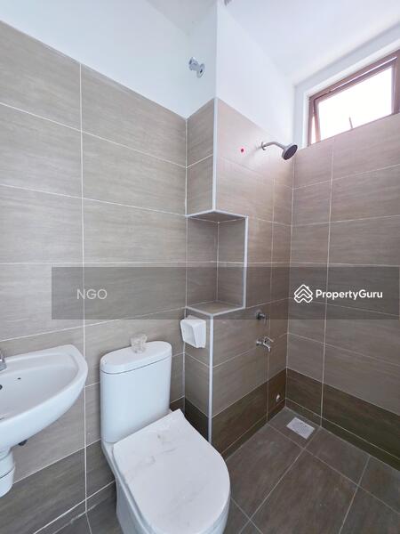 Rumah Teres 2 Tingkat untuk Dijual di Taman Mutiara Gading (Batu Pahat) - NGO - PropertyGuru.com.my