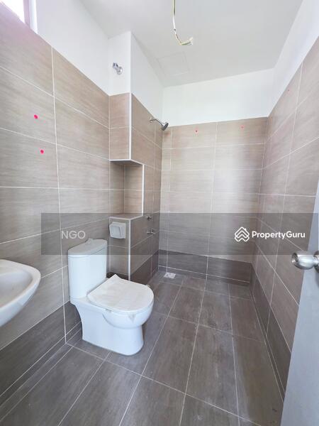 Rumah Teres 2 Tingkat untuk Dijual di Taman Mutiara Gading (Batu Pahat) - NGO - PropertyGuru.com.my