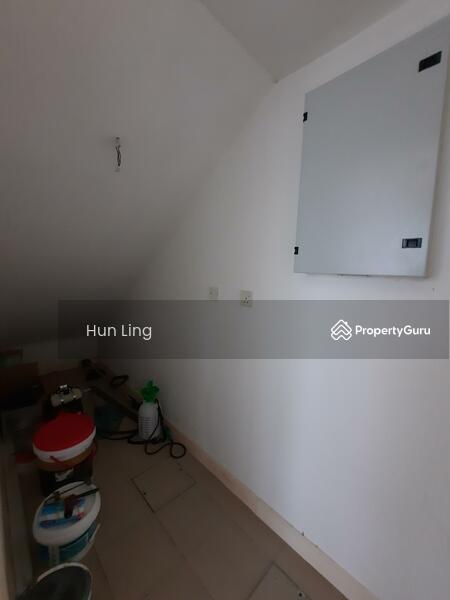 Semi-Detached House for Sale in Puchong (Selangor) - Hun Ling - PropertyGuru.com.my