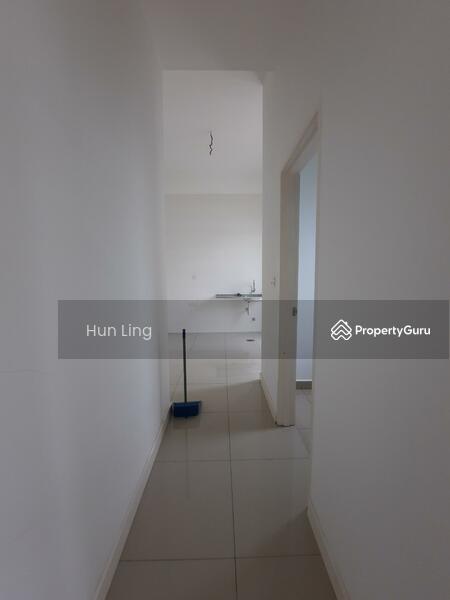 Semi-Detached House for Sale in Puchong (Selangor) - Hun Ling - PropertyGuru.com.my